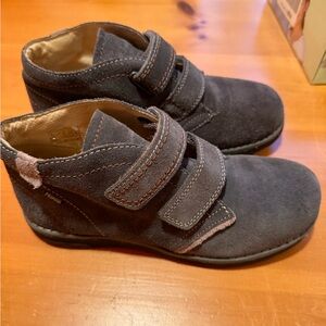 Dark Gray Suede Kids Boys Boots Made in Italy Wedding  - Size 3.5